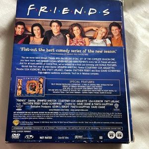 F.R.I.E.N.D.S the complete first season 📀 DVDs. 4 DVD to complete your set.